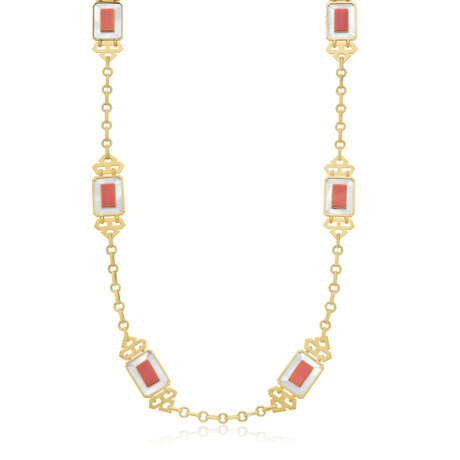 CARTIER CORAL AND MOTHER-OF-PEARL LONGCHAIN NECKLACE - photo 1