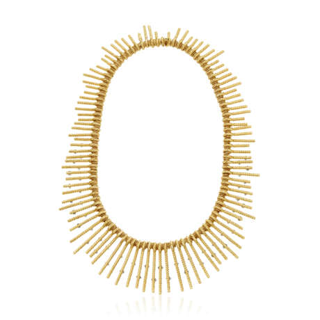 TIFFANY & CO., JEAN SCHLUMBERGER DIAMOND AND GOLD 'FRINGE' NECKLACE - фото 4