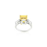 COLORED DIAMOND AND DIAMOND RING - photo 6