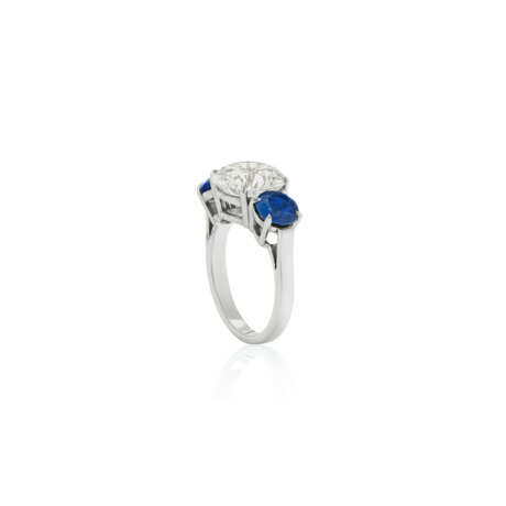 DIAMOND AND SAPPHIRE RING - photo 5