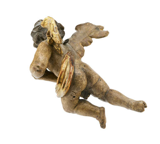 A CARVED PARCEL-GILT POLYCHROMED FIGURE OF A WINGED PUTTO - photo 6