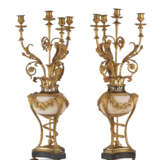 A PAIR OF LATE LOUIS XVI ORMOLU AND WHITE MARBLE CANDELABRA - фото 2