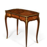 A LOUIS XV ORMOLU-MOUNTED TULIPWOOD, KINGWOOD, AMARANTH AND BOIS DE BOUT MARQUETRY TABLE A ECRIRE - photo 3
