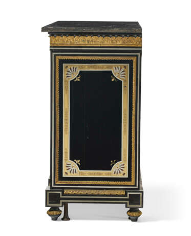 A PAIR OF LATE LOUIS XVI ORMOLU-MOUNTED EBONY, EBONIZED AND BOULLE MARQUETRY MEUBLES D`APPUI - фото 8