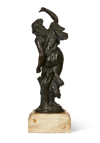 A PAIR OF BRONZE FIGURES OF BACCHUS AND A BACCHANTE - фото 11