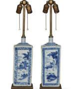 Transitional period of China. A PAIR OF CHINESE BLUE AND WHITE PORCELAIN BOTTLES, MOUNTED AS LAMPS