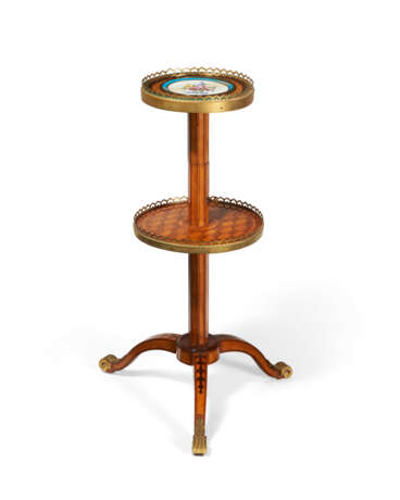 A LOUIS XVI ORMOLU AND PORCELAIN-MOUNTED TULIPWOOD, SATINWOOD, AND PARQUETRY GUERIDON - photo 1