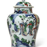 A CHINESE WUCAI PORCELAIN BALUSTER JAR AND COVER - photo 1