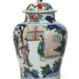 A CHINESE WUCAI PORCELAIN BALUSTER JAR AND COVER - photo 2
