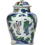A CHINESE WUCAI PORCELAIN BALUSTER JAR AND COVER - photo 3
