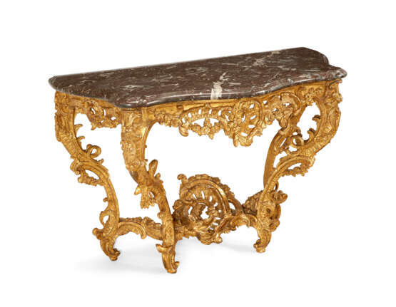 AN EARLY LOUIS XV GILTWOOD CONSOLE TABLE - photo 3