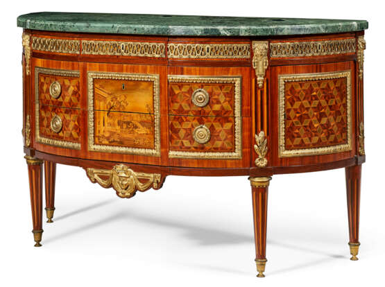 A LOUIS XVI ORMOLU-MOUNTED AMARANTH, TULIPWOOD, MARQUETRY AND PARQUETRY DEMILUNE COMMODE - фото 2