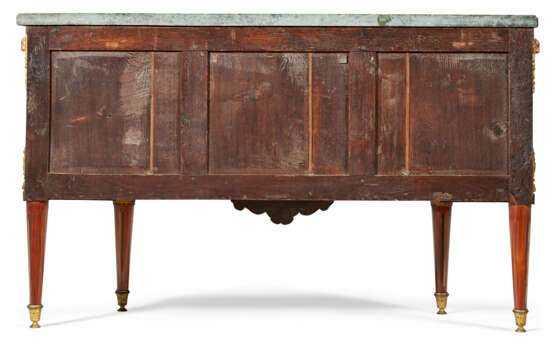 A LOUIS XVI ORMOLU-MOUNTED AMARANTH, TULIPWOOD, MARQUETRY AND PARQUETRY DEMILUNE COMMODE - фото 5
