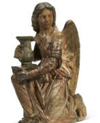 Terre cuite. A POLYCHROME-DECORATED TERRACOTTA FIGURE OF A SEATED ANGEL HOLDING AN URN