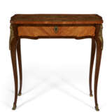 A LOUIS XV ORMOLU-MOUNTED TULIPWOOD, AMARANTH AND MARQUETRY TABLE A ECRIRE - photo 1