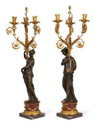 A PAIR OF LOUIS XVIII ORMOLU AND PATINATED BRONZE THREE-BRANCH CANDELABRA - фото 3
