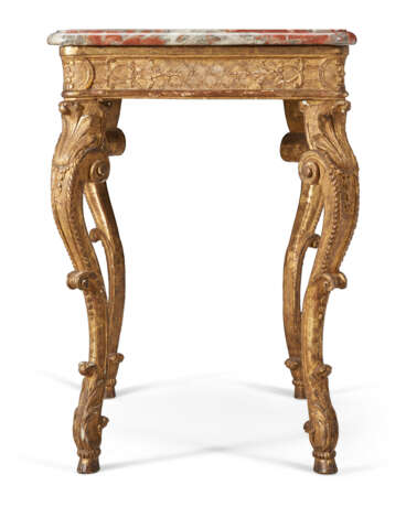 A LATE LOUIS XIV GILTWOOD CENTER TABLE - photo 3