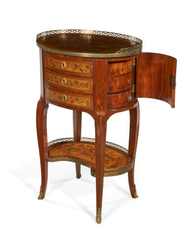 A LOUIS XV ORMOLU-MOUNTED TULIPWOOD, BOIS CITRONNIER AND MARQUETRY TABLE EN CHIFFONNIERE - photo 7