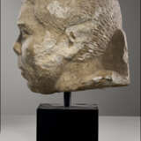 A ROMAN MARBLE PORTRAIT HEAD OF A MAN - фото 5