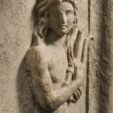 A ROMAN MARBLE RELIEF FRAGMENT - photo 5