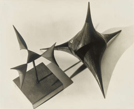 Man Ray (1890-1976) - Foto 1