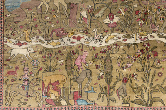 AN UNUSUAL PICTORIAL SILK FEREGHAN RUG - photo 4