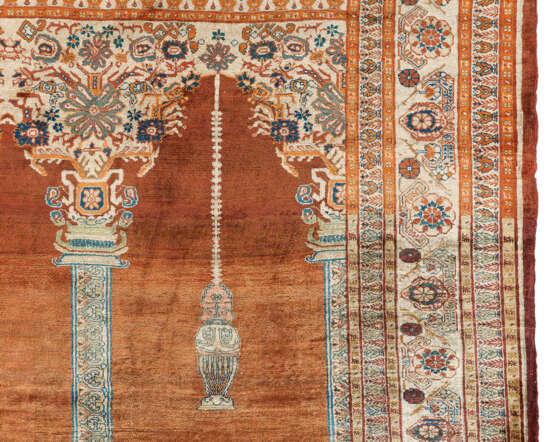 A COUPLED COLUMN SILK TABRIZ PRAYER RUG - фото 3