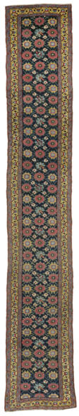 A LONG NORTH WEST PERSIAN RUNNER - Auction archive