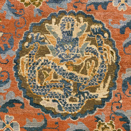 A SILK AND METAL-THREAD CHINESE RUG - photo 2