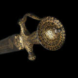A SWORD (TULWAR) AND SCABBARD FROM THE PERSONAL ARMOURY OF TIPU SULTAN (R. 1782-99) - фото 3