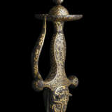 A SWORD (TULWAR) AND SCABBARD FROM THE PERSONAL ARMOURY OF TIPU SULTAN (R. 1782-99) - Foto 5