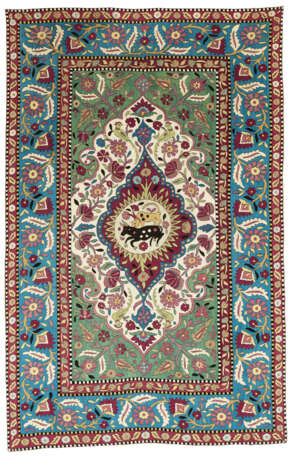 A SILK EMBROIDERED CAUCASIAN RUG - фото 1