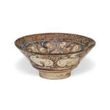 A KASHAN COBALT-BLUE AND LUSTRE POTTERY BOWL - фото 2