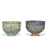 Dynastie seldjoukide. TWO NISHAPUR MOULDED POTTERY BOWLS