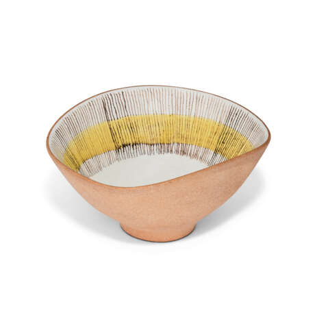 DAME LUCIE RIE (1902-1995) - фото 1