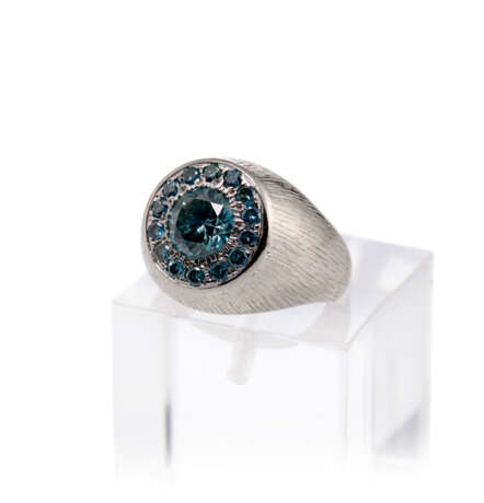 Ring mit Fancy-Blue Diamanten - Foto 1
