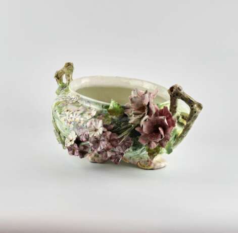 Liberty style faience pot with sprouting flowers. Faience Art Nouveau 20 - photo 2