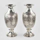 Пара амфорообразных персидских серебряных ваз. Металл Asian Art 43 г. - фото 3