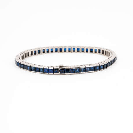 Sapphire-Tennis-Bracelet - photo 3