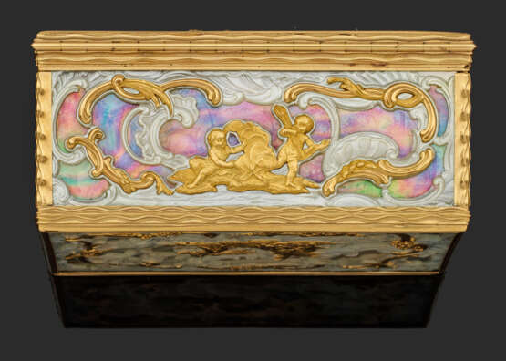 Museale Louis XV-Gold-Perlmutter-Tabatiere - фото 4