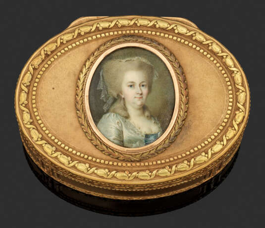 Feine Louis XVI-Goldtabatiere à Deux Couleurs - photo 2
