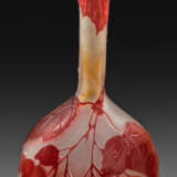 Solifleur-Vase mit Johannisbeerendekor - photo 1