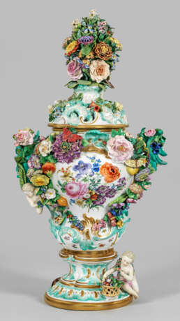 Prächtige Meissen Potpourrivase mit Blumendekor - фото 1