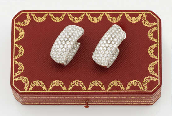 Paar Brillant-Ohrclips "Lakarda" von Cartier - фото 2