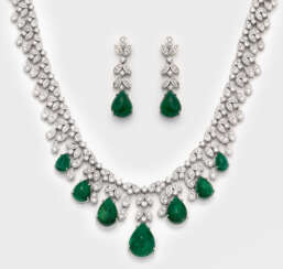 Prachtvolles Juwelen-Parure mit Smaragden und Brillanten