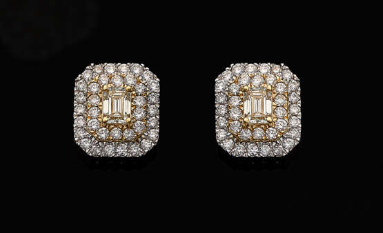Paar elegante Fancy-Diamant-Ohrringe - photo 1
