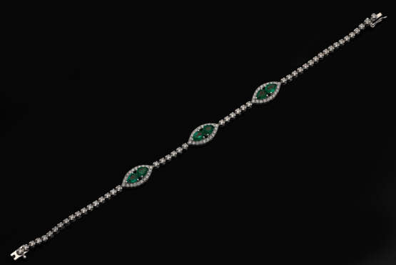 Hochfeines kolumbianisches Smaragd-Brillant-Armband - фото 1