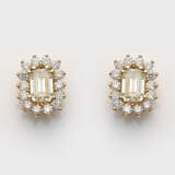 Paar Fancy Diamant-Ohrringe - photo 1