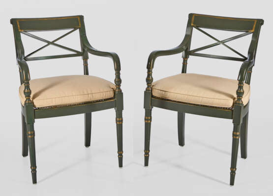 Paar Armlehnstühle im Regency-Stil - фото 1