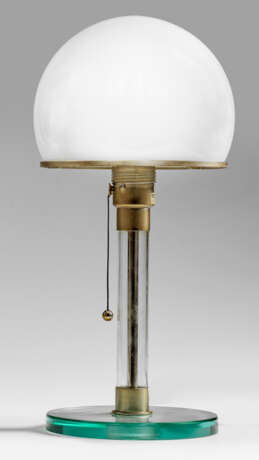 Bauhaus-Tischlampe "WG 24" von Wilhelm Wagenfeld - фото 1